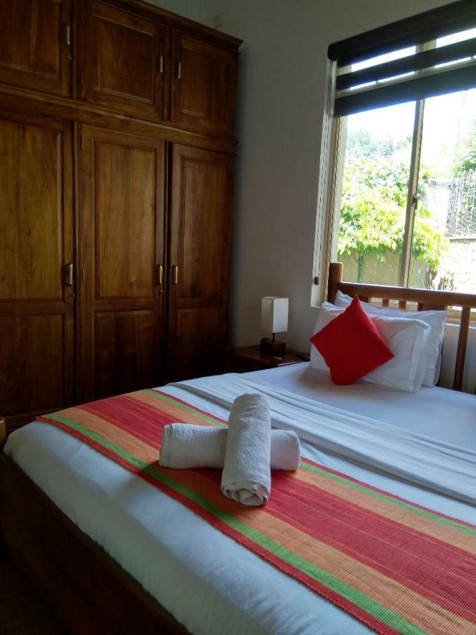 36 Bed & Breakfast Kandy Esterno foto